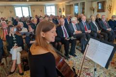Bis-auf-den-letzten-Platz-besucht