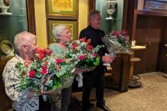 PXL_20251108_201645808